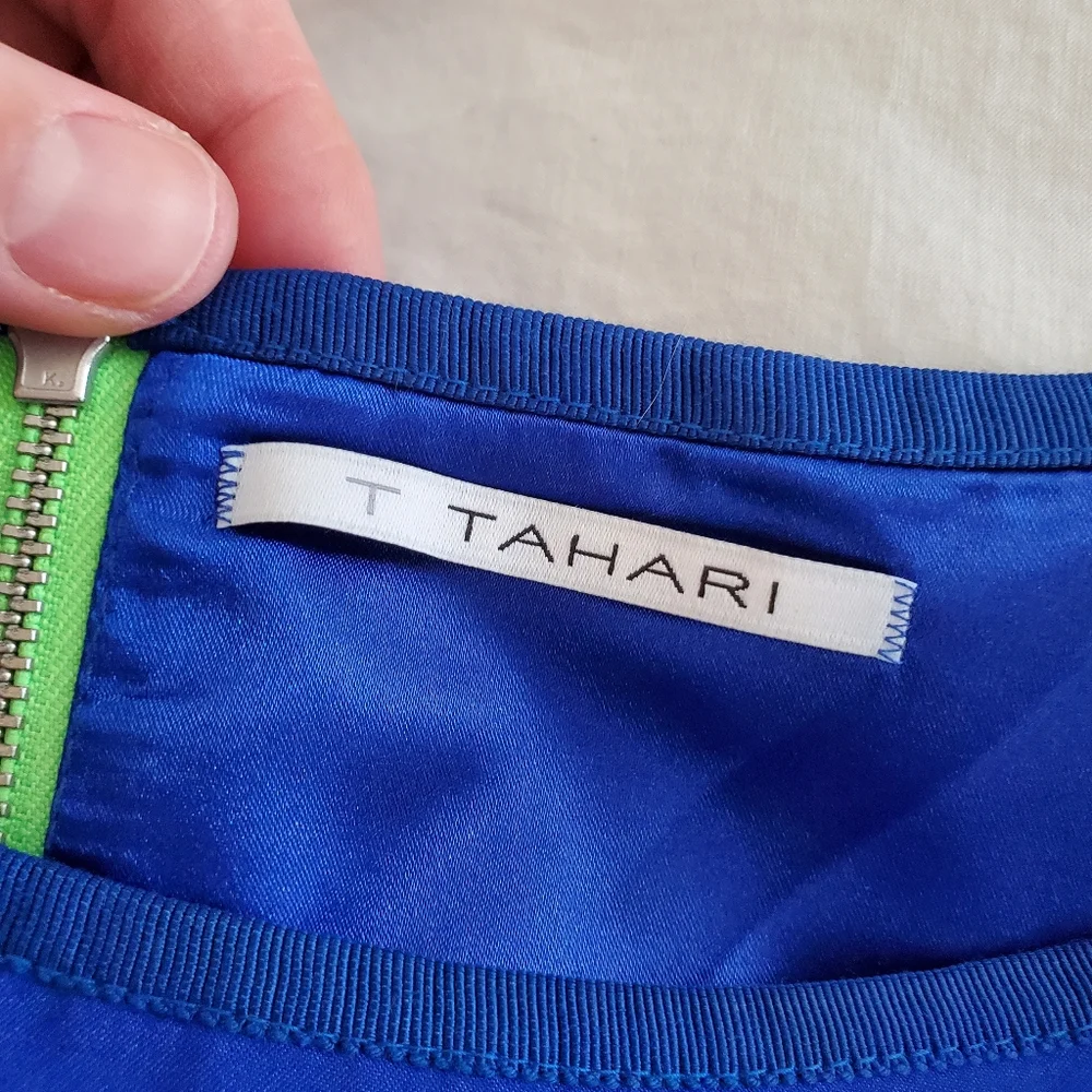 T Tahari Blue White Zebra Print Lined Sleeveless Dress Neon Zipper - Picture 5 of 7